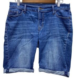 Old Navy Curvy Profile Denim Bermuda Shorts Womens 8 Medium Wash Rolled Cuff